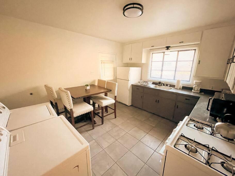 Villa Pet Friendly! Private Casita In Nob Hill à Albuquerque Extérieur photo