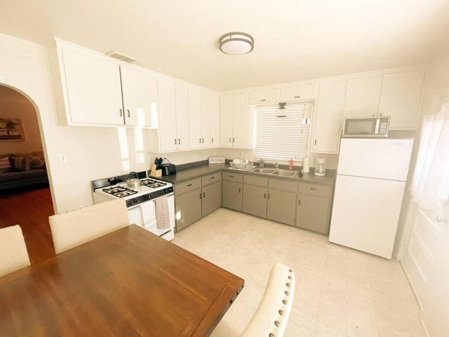 Villa Pet Friendly! Private Casita In Nob Hill à Albuquerque Extérieur photo